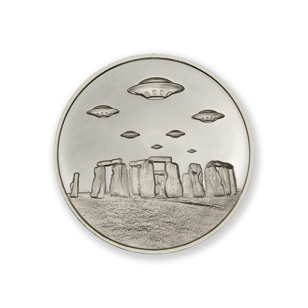 UFOs OVER STONEHENGE - 1 TROY OUNCE - 39MM