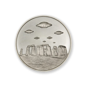 UFOs OVER STONEHENGE - 2 TROY OUNCE - 39MM