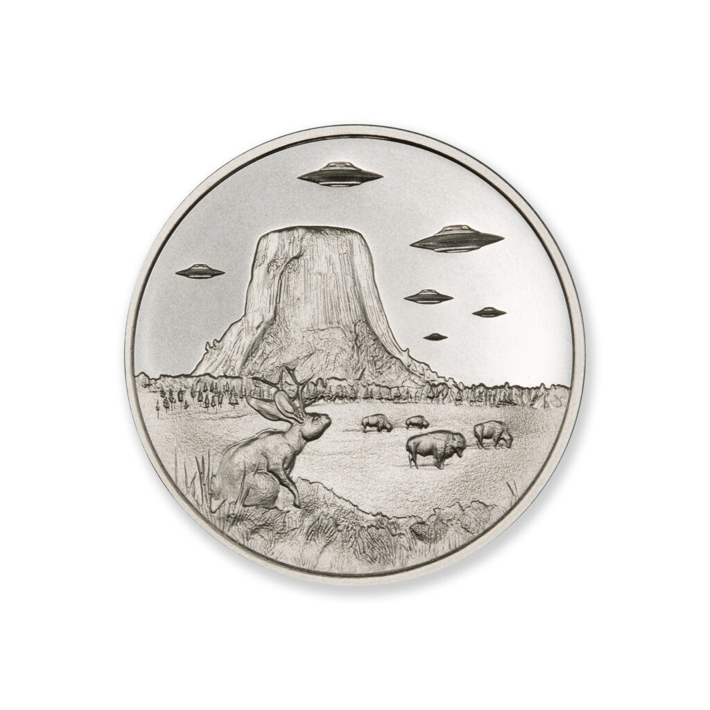 UFOs OVER DEVILS TOWER - 1 TROY OUNCE - 39MM